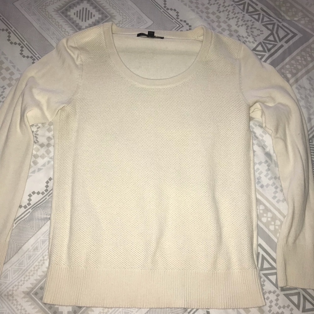 Cream Banana Republic sweater